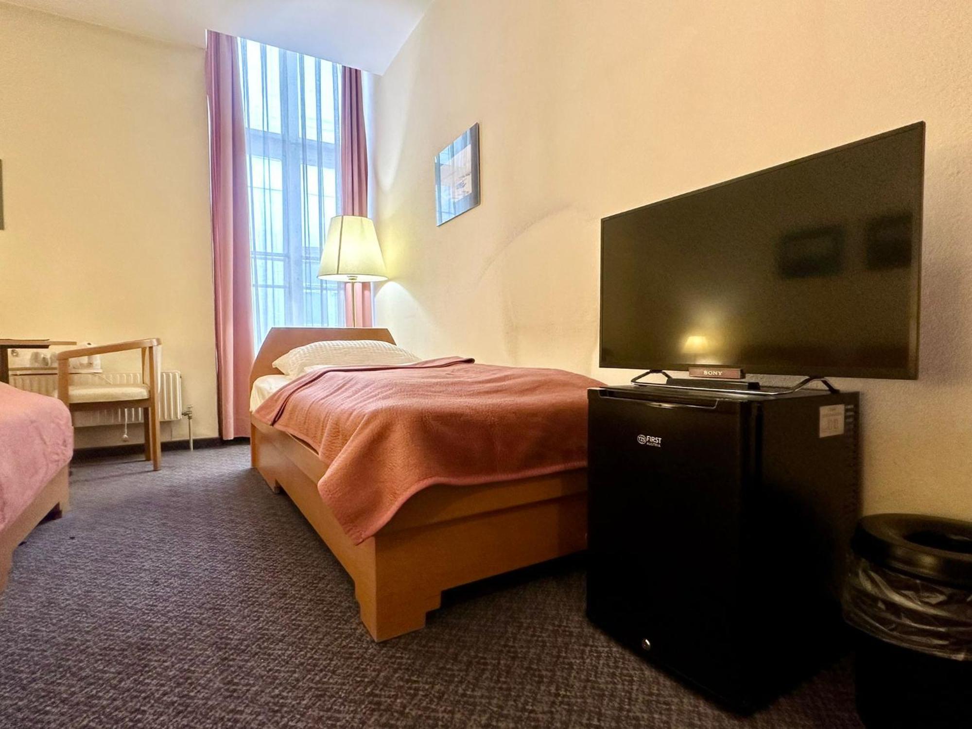 Very Central Apartments, 5 Min To City Center, No Reception Vienna Esterno foto