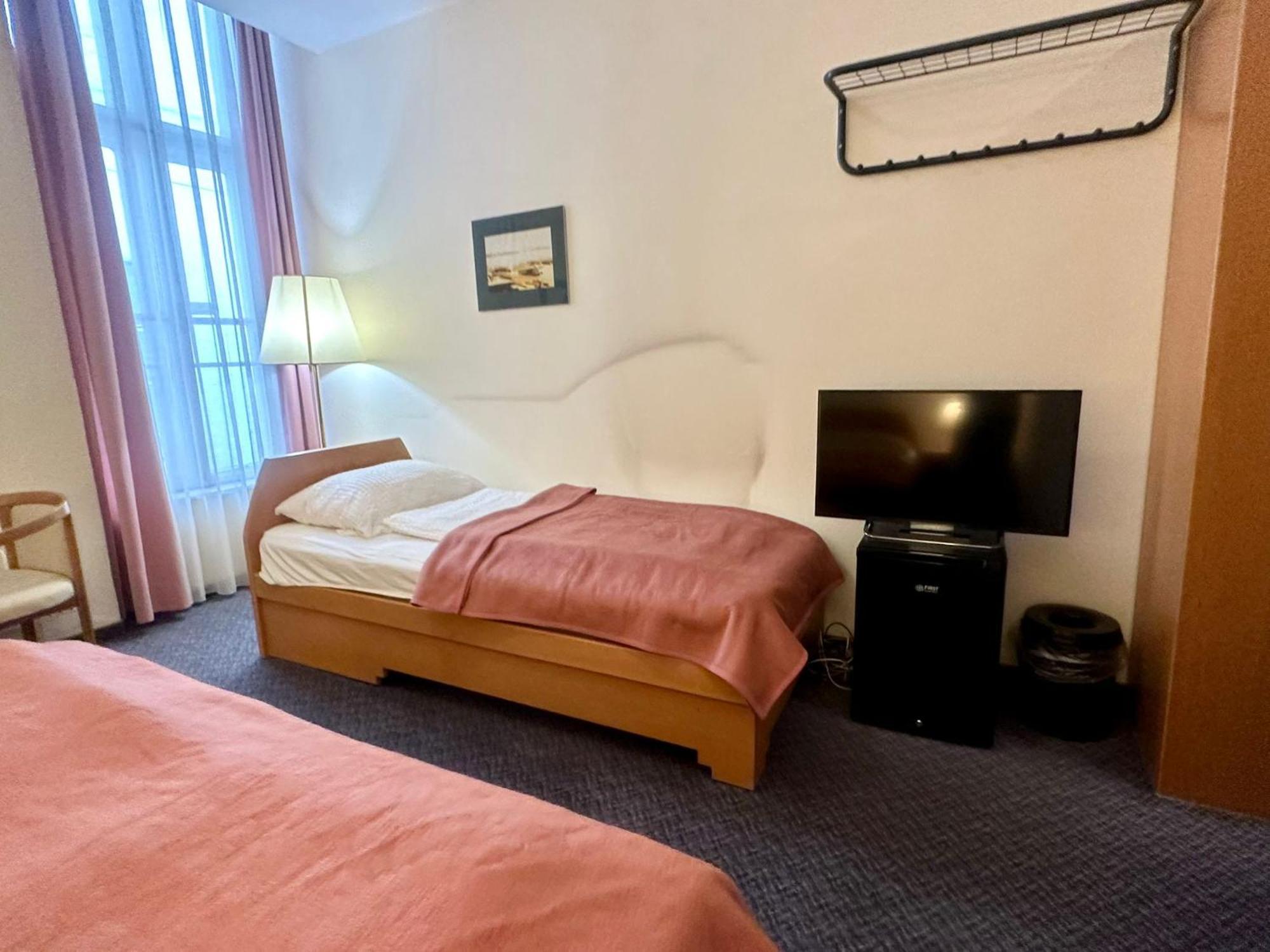 Very Central Apartments, 5 Min To City Center, No Reception Vienna Esterno foto