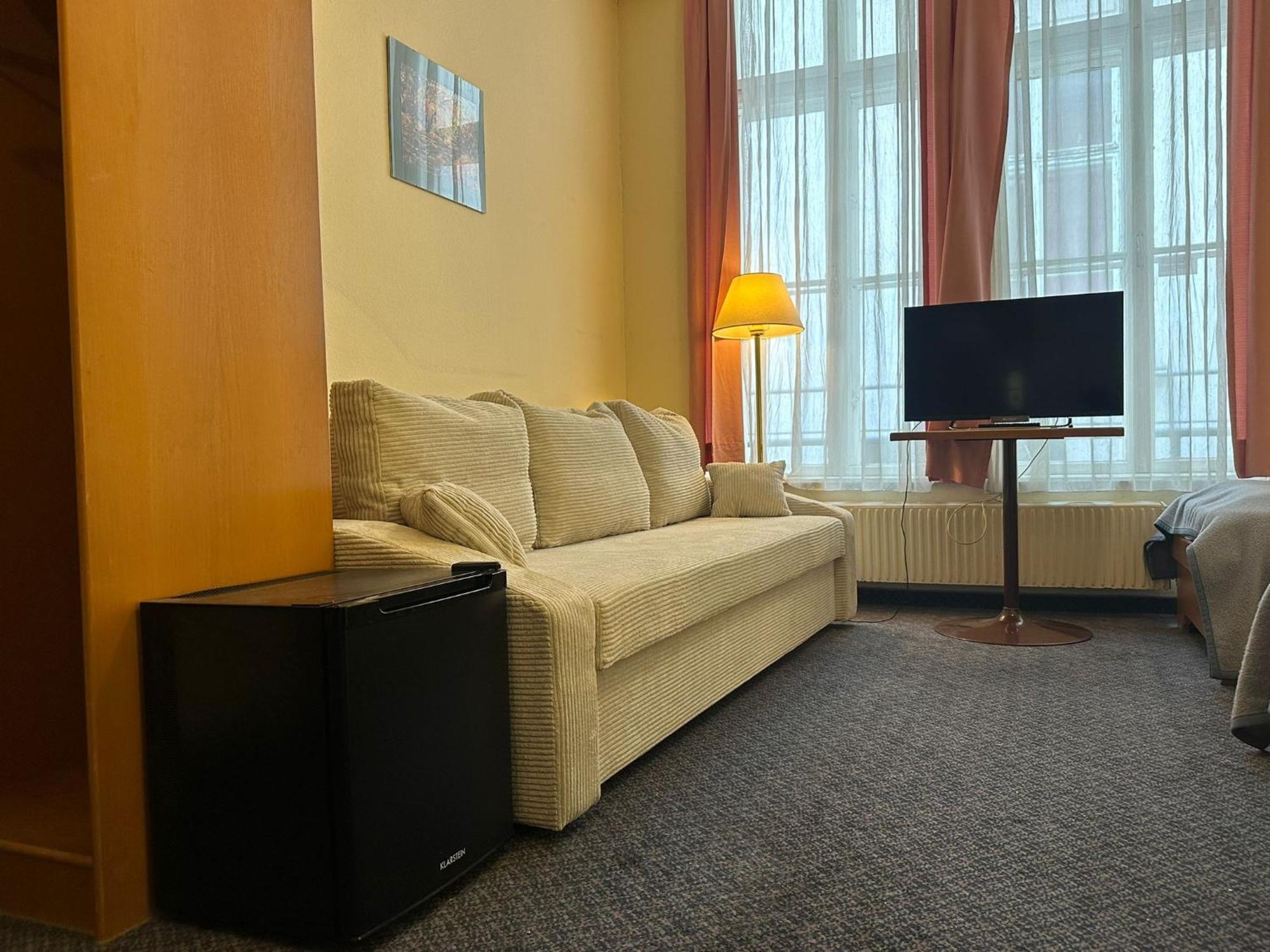 Very Central Apartments, 5 Min To City Center, No Reception Vienna Esterno foto