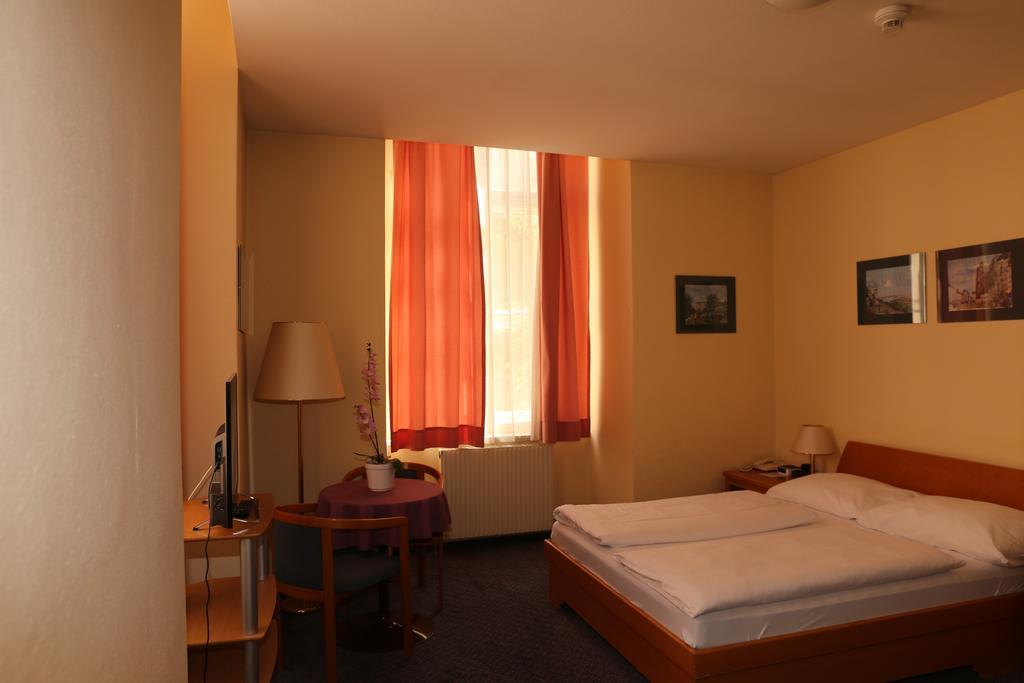 Very Central Apartments, 5 Min To City Center, No Reception Vienna Esterno foto